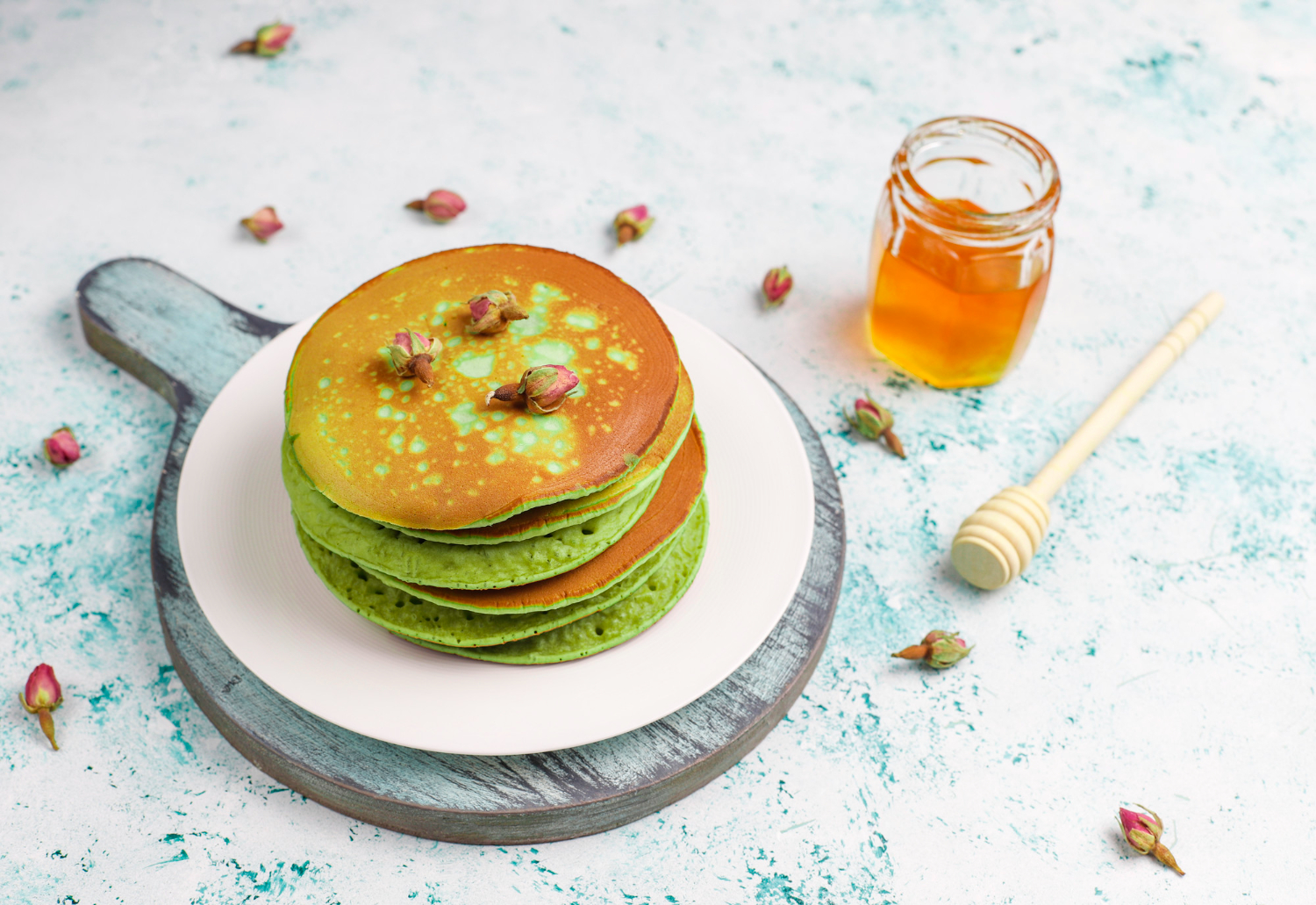 Almond Flour Pancakes in Summer