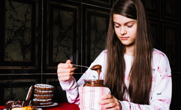 How to Make a Coffee and Chocolate Dessert