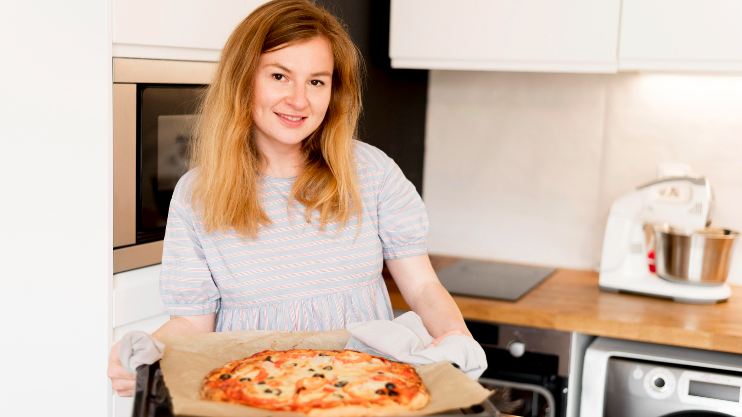 How Long Is Pizza Good for in the Fridge